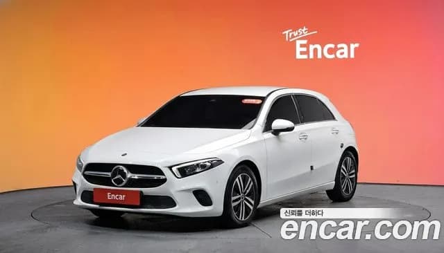 2022 Mercedes-Benz A-Class W177 A220 Hatchback Sold VIN W1K3F4EB9NJ372523 – interior seats 2022 Mercedes-Benz A-Class W177 A220 Hatchback Sold VIN W1K3F4EB9NJ372523 – interior seats