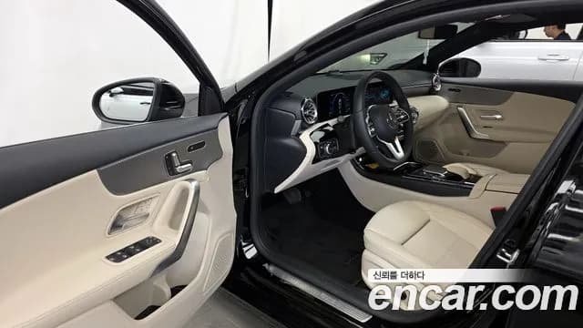2020 Mercedes-Benz A-Class W177 A220 Hatchback Sold VIN W1K3F4EBXLJ210932 – photo 25 2020 Mercedes-Benz A-Class W177 A220 Hatchback Sold VIN W1K3F4EBXLJ210932 – photo 25