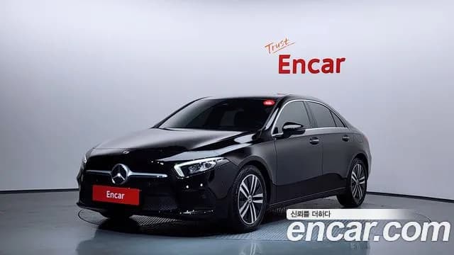 2022 Mercedes-Benz A-Class W177 A220 Sedan Sold VIN W1K3G4EB111111111 – interior seats 2022 Mercedes-Benz A-Class W177 A220 Sedan Sold VIN W1K3G4EB111111111 – interior seats