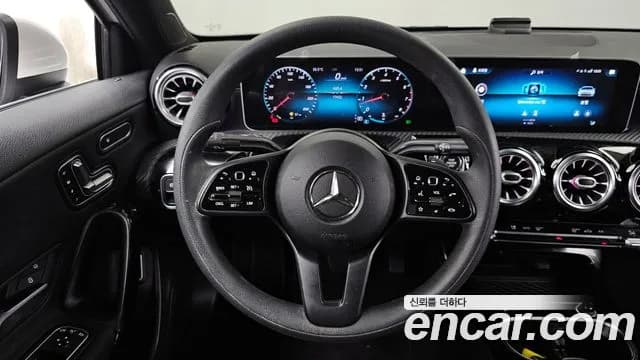 2020 Mercedes-Benz A-Class W177 A220 Sedan Sold VIN W1K3G4EB2LJ240973 – exterior detail 2020 Mercedes-Benz A-Class W177 A220 Sedan Sold VIN W1K3G4EB2LJ240973 – exterior detail