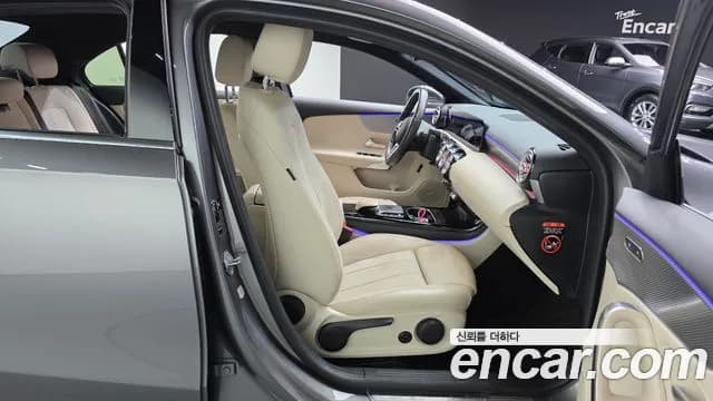 2021 Mercedes-Benz A-Class W177 A220 Sedan Sold VIN W1K3G4EB3MJ279329 – exterior detail 2021 Mercedes-Benz A-Class W177 A220 Sedan Sold VIN W1K3G4EB3MJ279329 – exterior detail