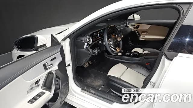 2020 Mercedes-Benz CLA-Class C118 CLA250 4MATIC Sold VIN W1K5J4HB6LN097489 – trunk area 2020 Mercedes-Benz CLA-Class C118 CLA250 4MATIC Sold VIN W1K5J4HB6LN097489 – trunk area