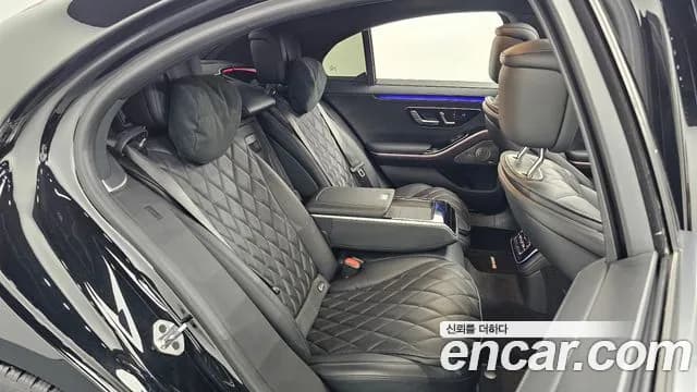 2022 Mercedes-Benz S-Class W223 S400 d 4MATIC Sold VIN W1K6F3DB7NA100500 – interior seats 2022 Mercedes-Benz S-Class W223 S400 d 4MATIC Sold VIN W1K6F3DB7NA100500 – interior seats