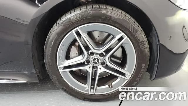 2022 Mercedes-Benz S-Class W223 S400 d 4MATIC Sold VIN W1K6F3DB7NA109925 – exterior detail 2022 Mercedes-Benz S-Class W223 S400 d 4MATIC Sold VIN W1K6F3DB7NA109925 – exterior detail