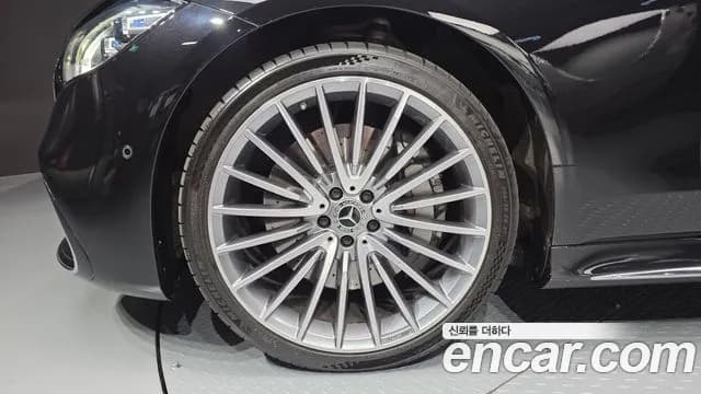 2023 Mercedes-Benz S-Class W223 S500L 4MATIC Sold VIN W1K6G6DB1PA201680 – engine bay 2023 Mercedes-Benz S-Class W223 S500L 4MATIC Sold VIN W1K6G6DB1PA201680 – engine bay
