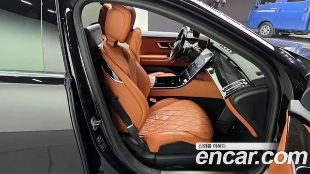 2021 Mercedes-Benz S-Class W223 S580L 4MATIC Sold VIN W1K6G7GB6MA045469 – interior seats 2021 Mercedes-Benz S-Class W223 S580L 4MATIC Sold VIN W1K6G7GB6MA045469 – interior seats