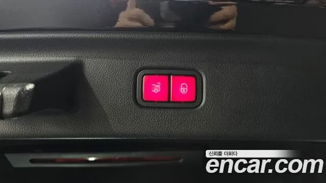 2021 Mercedes-Benz S-Class W223 S580L 4MATIC Sold VIN W1K6G7GB9MA025961 – trunk area 2021 Mercedes-Benz S-Class W223 S580L 4MATIC Sold VIN W1K6G7GB9MA025961 – trunk area