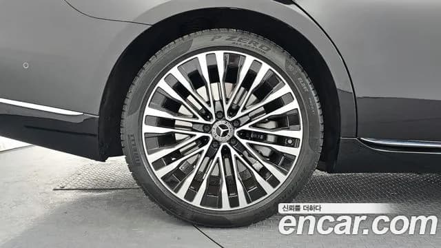 2021 Mercedes-Benz S-Class W223 S580L 4MATIC Sold VIN W1K6G7GBXMA061898 – side profile 2021 Mercedes-Benz S-Class W223 S580L 4MATIC Sold VIN W1K6G7GBXMA061898 – side profile