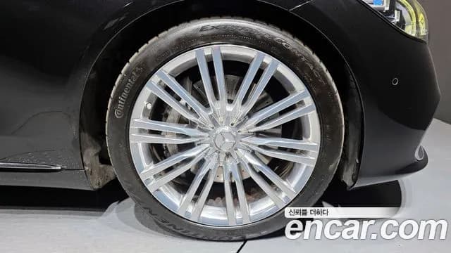 2022 Mercedes-Benz S-Class W223 Maybach S580 4MATIC Sold VIN W1K6X7GB9NA099592 – interior seats 2022 Mercedes-Benz S-Class W223 Maybach S580 4MATIC Sold VIN W1K6X7GB9NA099592 – interior seats