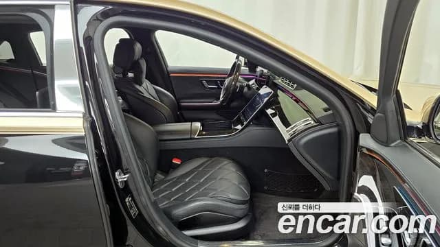 2022 Mercedes-Benz S-Class W223 Maybach S580 4MATIC Sold VIN W1K6X7GBXNA099133 – exterior detail 2022 Mercedes-Benz S-Class W223 Maybach S580 4MATIC Sold VIN W1K6X7GBXNA099133 – exterior detail