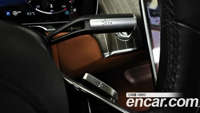 2023 Mercedes-Benz S-Class W223 Maybach S680 4MATIC Sold VIN W1K6X7KB6PA214689 – interior seats 2023 Mercedes-Benz S-Class W223 Maybach S680 4MATIC Sold VIN W1K6X7KB6PA214689 – interior seats