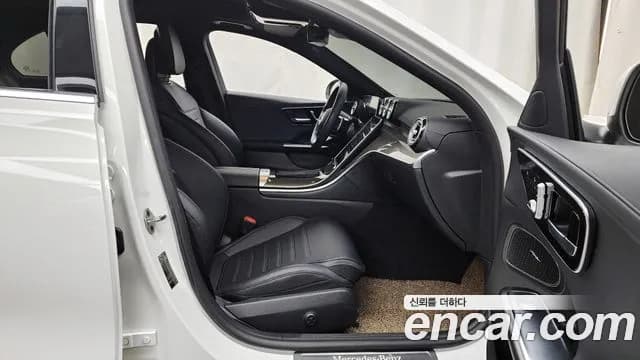 2022 Mercedes-Benz C-Class W206 C300 AMG Line Sold VIN W1KAF4GB6NF040613 – undercarriage 2022 Mercedes-Benz C-Class W206 C300 AMG Line Sold VIN W1KAF4GB6NF040613 – undercarriage
