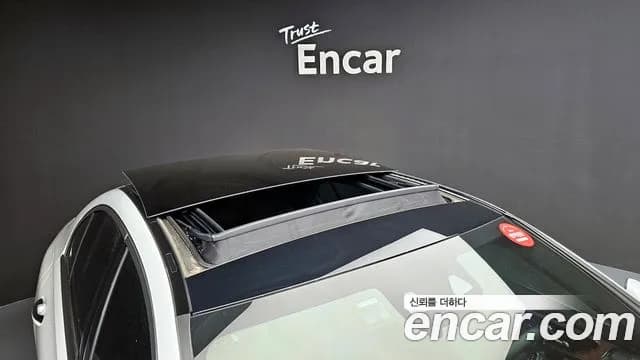 2023 Mercedes-Benz C-Class W206 C300 4MATIC AMG Line Sold VIN W1KAF4HB0PR092688 – side profile 2023 Mercedes-Benz C-Class W206 C300 4MATIC AMG Line Sold VIN W1KAF4HB0PR092688 – side profile