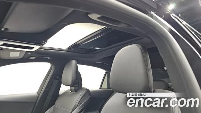 2024 Mercedes-Benz C-Class W206 C300 4MATIC Avantgarde Sold VIN W1KAF4HB2RR196523 – undercarriage 2024 Mercedes-Benz C-Class W206 C300 4MATIC Avantgarde Sold VIN W1KAF4HB2RR196523 – undercarriage