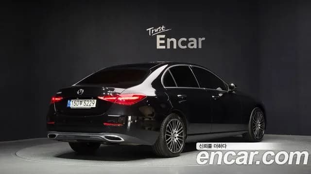 2022 Mercedes-Benz C-Class W206 C200 4MATIC Avantgarde Sold VIN W1KAF5BB6NF046859 – trunk area 2022 Mercedes-Benz C-Class W206 C200 4MATIC Avantgarde Sold VIN W1KAF5BB6NF046859 – trunk area