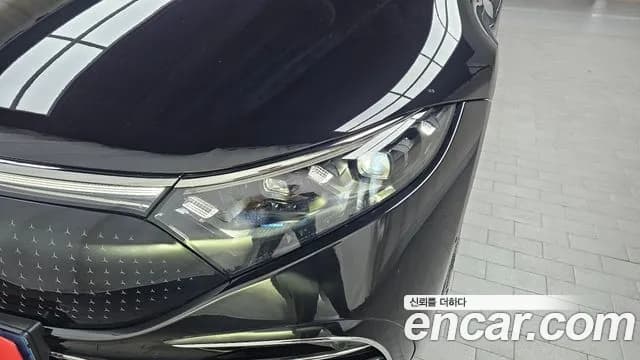 2023 Mercedes-Benz EQS V297 EQS450 4MATIC Sold VIN W1KCG2EB0PA032097 – front exterior 2023 Mercedes-Benz EQS V297 EQS450 4MATIC Sold VIN W1KCG2EB0PA032097 – front exterior