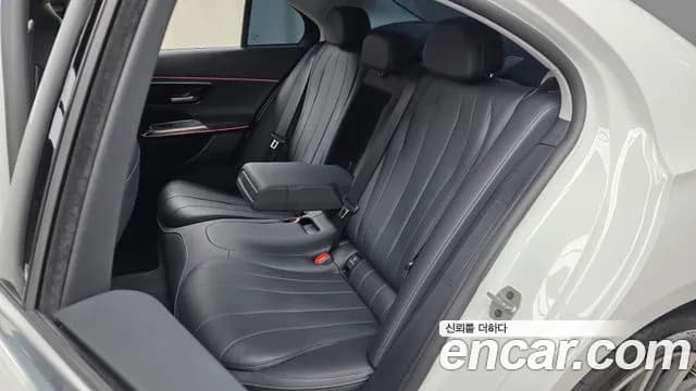 2024 Mercedes-Benz E-Class W214 E220d 4MATIC Exclusive Sold VIN W1KLF0FB4RA031835 – engine bay 2024 Mercedes-Benz E-Class W214 E220d 4MATIC Exclusive Sold VIN W1KLF0FB4RA031835 – engine bay