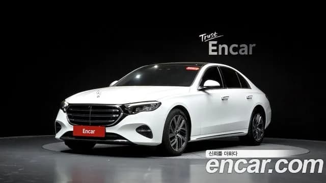 2024 Mercedes-Benz E-Class W214 E220d 4MATIC Exclusive Sold VIN W1KLF0FB9RA048386 – trunk area 2024 Mercedes-Benz E-Class W214 E220d 4MATIC Exclusive Sold VIN W1KLF0FB9RA048386 – trunk area