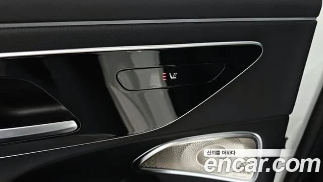 2025 Mercedes-Benz E-Class W214 E300 4MATIC Exclusive Sold VIN W1KLF4HB4SA097148 – front exterior 2025 Mercedes-Benz E-Class W214 E300 4MATIC Exclusive Sold VIN W1KLF4HB4SA097148 – front exterior