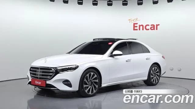 2024 Mercedes-Benz E-Class W214 E300 4MATIC Exclusive Sold VIN W1KLF4HB5RA032898 – engine bay 2024 Mercedes-Benz E-Class W214 E300 4MATIC Exclusive Sold VIN W1KLF4HB5RA032898 – engine bay