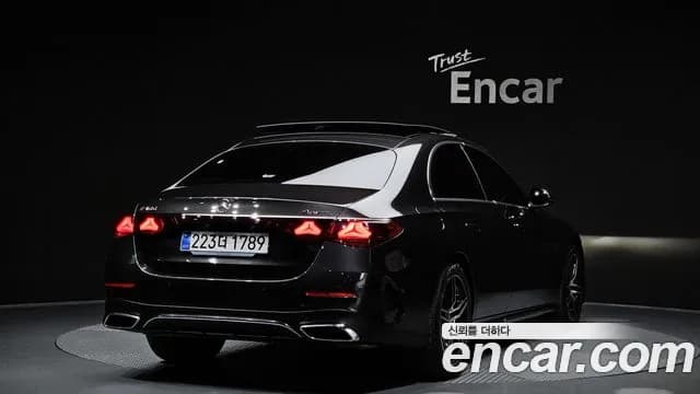 2025 Mercedes-Benz E-Class W214 E300 4MATIC AMG Line Sold VIN W1KLF4HBXSA159541 – photo 11 2025 Mercedes-Benz E-Class W214 E300 4MATIC AMG Line Sold VIN W1KLF4HBXSA159541 – photo 11