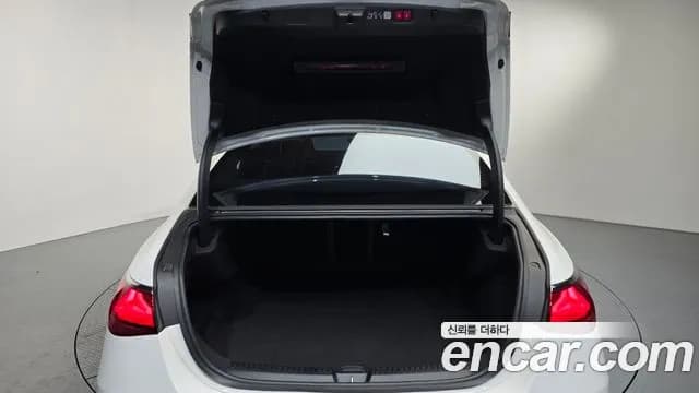 2024 Mercedes-Benz E-Class W214 E200 Avantgarde Sold VIN W1KLF5AB6RA046180 – odometer reading 2024 Mercedes-Benz E-Class W214 E200 Avantgarde Sold VIN W1KLF5AB6RA046180 – odometer reading
