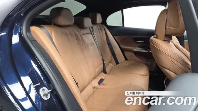 2024 Mercedes-Benz E-Class W214 E450 4MATIC Sold VIN W1KLF6BB1RA079236 – interior seats 2024 Mercedes-Benz E-Class W214 E450 4MATIC Sold VIN W1KLF6BB1RA079236 – interior seats