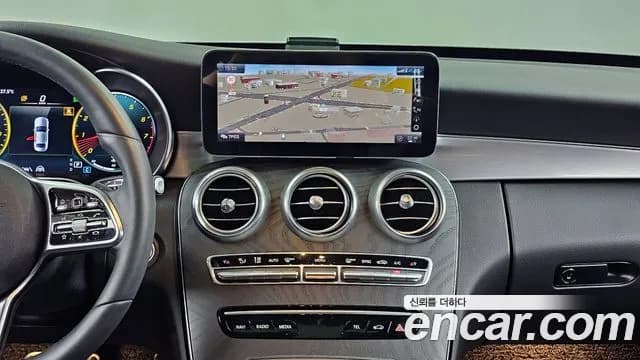 2021 Mercedes-Benz C-Class W205 C200 AMG Line Sold VIN W1KWF8AB1MR608611 – photo 22 2021 Mercedes-Benz C-Class W205 C200 AMG Line Sold VIN W1KWF8AB1MR608611 – photo 22