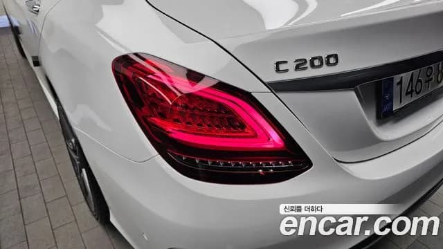 2021 Mercedes-Benz C-Class W205 C200 AMG Line Sold VIN W1KWF8AB1MR608611 – photo 25 2021 Mercedes-Benz C-Class W205 C200 AMG Line Sold VIN W1KWF8AB1MR608611 – photo 25