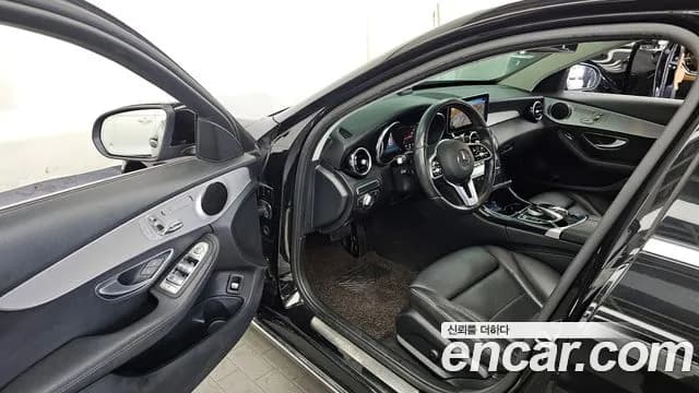 2020 Mercedes-Benz C-Class W205 C200 Avantgarde Sold VIN W1KWF8AB3LR566330 – photo 24 2020 Mercedes-Benz C-Class W205 C200 Avantgarde Sold VIN W1KWF8AB3LR566330 – photo 24