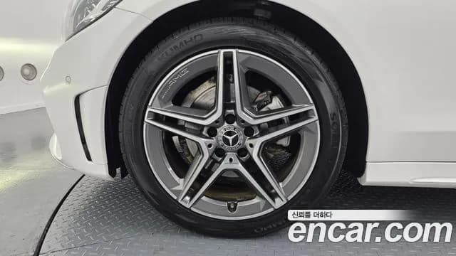 2021 Mercedes-Benz C-Class W205 C200 AMG Line Sold VIN W1KWF8AB6MR621368 – engine bay 2021 Mercedes-Benz C-Class W205 C200 AMG Line Sold VIN W1KWF8AB6MR621368 – engine bay