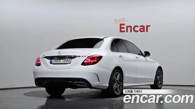 2021 Mercedes-Benz C-Class W205 C200 AMG Line Sold VIN W1KWF8AB6MR636436 – photo 13 2021 Mercedes-Benz C-Class W205 C200 AMG Line Sold VIN W1KWF8AB6MR636436 – photo 13