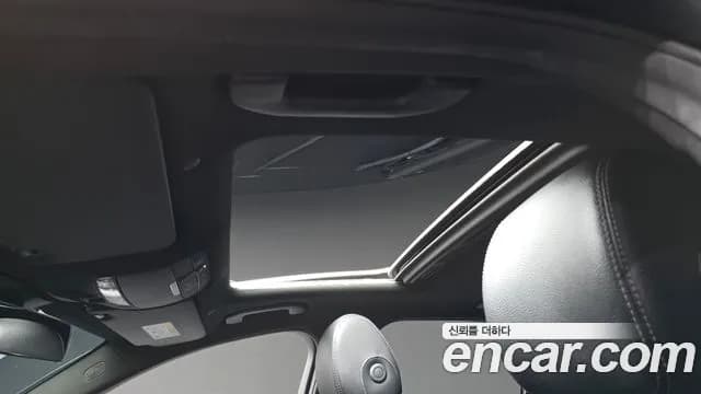 2021 Mercedes-Benz C-Class W205 C200 AMG Line Sold VIN W1KWF8AB8MR608220 – engine bay 2021 Mercedes-Benz C-Class W205 C200 AMG Line Sold VIN W1KWF8AB8MR608220 – engine bay