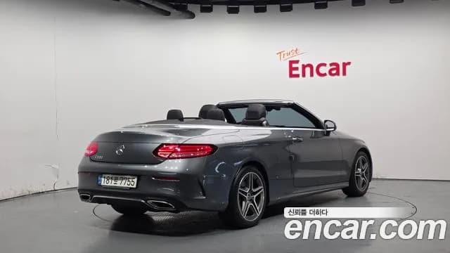 2020 Mercedes-Benz C-Class W205 C200 Cabriolet Sold VIN W1KWK8AB7LG034957 – exterior detail 2020 Mercedes-Benz C-Class W205 C200 Cabriolet Sold VIN W1KWK8AB7LG034957 – exterior detail