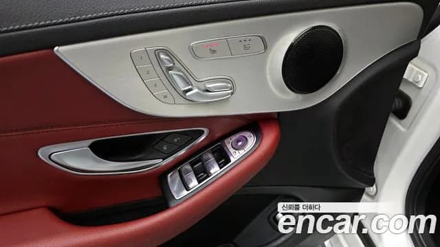 2023 Mercedes-Benz C-Class W205 C200 Cabriolet Sold VIN W1KWK8AB8PG116718 – exterior detail 2023 Mercedes-Benz C-Class W205 C200 Cabriolet Sold VIN W1KWK8AB8PG116718 – exterior detail