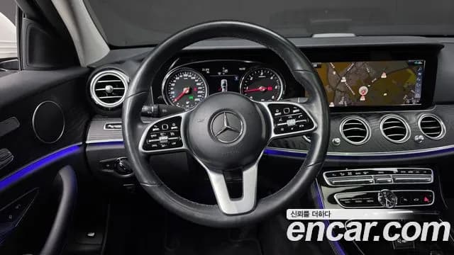 2020 Mercedes-Benz E-Class W213 E220d Avantgarde Sold VIN W1KZF0EB111111111 – photo 26 2020 Mercedes-Benz E-Class W213 E220d Avantgarde Sold VIN W1KZF0EB111111111 – photo 26