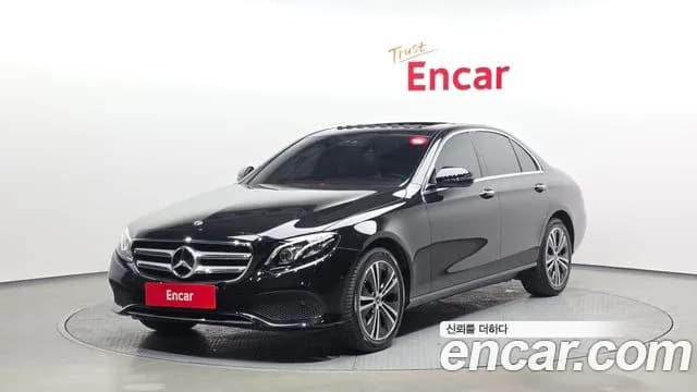 2020 Mercedes-Benz E-Class W213 E220d Avantgarde Sold VIN W1KZF0EB1LA771135 – rear exterior 2020 Mercedes-Benz E-Class W213 E220d Avantgarde Sold VIN W1KZF0EB1LA771135 – rear exterior