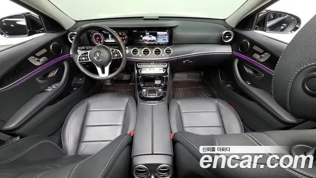 2020 Mercedes-Benz E-Class W213 E220d Avantgarde Sold VIN W1KZF0EB1LA771135 – photo 19 2020 Mercedes-Benz E-Class W213 E220d Avantgarde Sold VIN W1KZF0EB1LA771135 – photo 19