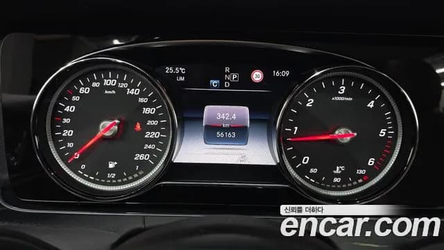 2020 Mercedes-Benz E-Class W213 E220d Avantgarde Sold VIN W1KZF0EB9LA841559 – dashboard 2020 Mercedes-Benz E-Class W213 E220d Avantgarde Sold VIN W1KZF0EB9LA841559 – dashboard