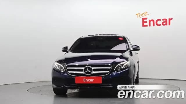 2020 Mercedes-Benz E-Class W213 E220d Avantgarde Sold VIN W1KZF0EB9LA841559 – photo 14 2020 Mercedes-Benz E-Class W213 E220d Avantgarde Sold VIN W1KZF0EB9LA841559 – photo 14