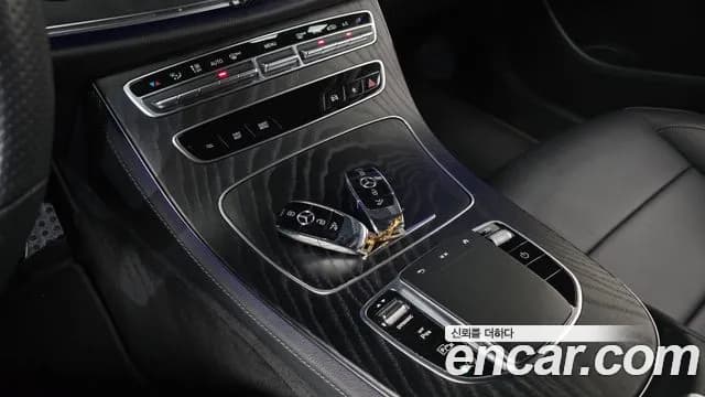 2021 Mercedes-Benz E-Class W213 E220d 4MATIC AMG Line Sold VIN W1KZF0FB0MA878600 – photo 14 2021 Mercedes-Benz E-Class W213 E220d 4MATIC AMG Line Sold VIN W1KZF0FB0MA878600 – photo 14