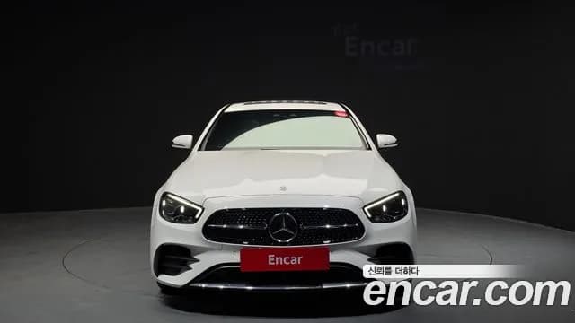2021 Mercedes-Benz E-Class W213 E220d 4MATIC AMG Line Sold VIN W1KZF0FB1MA882994 – trunk area 2021 Mercedes-Benz E-Class W213 E220d 4MATIC AMG Line Sold VIN W1KZF0FB1MA882994 – trunk area
