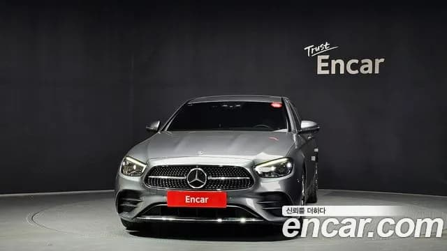 2022 Mercedes-Benz E-Class W213 E220d 4MATIC AMG Line Sold VIN W1KZF0FB1NB068601 – trunk area 2022 Mercedes-Benz E-Class W213 E220d 4MATIC AMG Line Sold VIN W1KZF0FB1NB068601 – trunk area