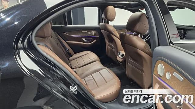 2023 Mercedes-Benz E-Class W213 E220d 4MATIC Exclusive Sold VIN W1KZF0FB1PB116584 – rear exterior 2023 Mercedes-Benz E-Class W213 E220d 4MATIC Exclusive Sold VIN W1KZF0FB1PB116584 – rear exterior
