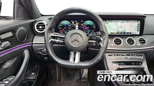 2021 Mercedes-Benz E-Class W213 E220d 4MATIC AMG Line Sold VIN W1KZF0FB4MA876722 – photo 11 2021 Mercedes-Benz E-Class W213 E220d 4MATIC AMG Line Sold VIN W1KZF0FB4MA876722 – photo 11