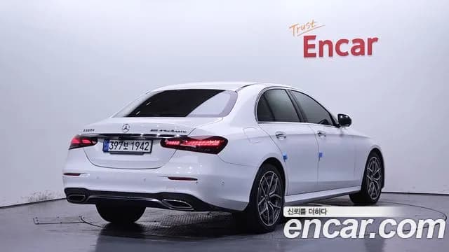 2021 Mercedes-Benz E-Class W213 E220d 4MATIC AMG Line Sold VIN W1KZF0FB4MA880429 – photo 14 2021 Mercedes-Benz E-Class W213 E220d 4MATIC AMG Line Sold VIN W1KZF0FB4MA880429 – photo 14