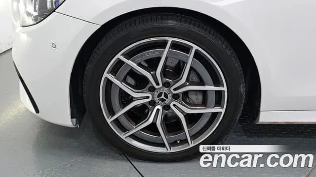 2021 Mercedes-Benz E-Class W213 E220d 4MATIC AMG Line Sold VIN W1KZF0FB4MA880429 – photo 15 2021 Mercedes-Benz E-Class W213 E220d 4MATIC AMG Line Sold VIN W1KZF0FB4MA880429 – photo 15