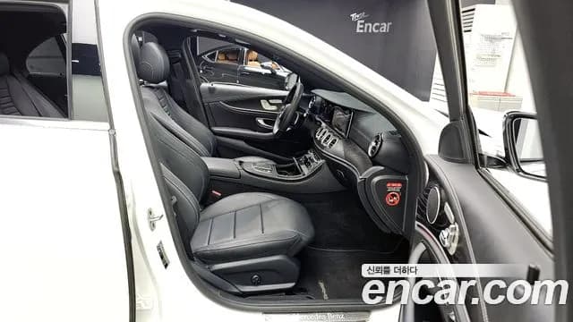 2021 Mercedes-Benz E-Class W213 E220d 4MATIC AMG Line Sold VIN W1KZF0FB4MA880429 – photo 17 2021 Mercedes-Benz E-Class W213 E220d 4MATIC AMG Line Sold VIN W1KZF0FB4MA880429 – photo 17