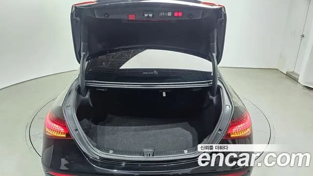 2023 Mercedes-Benz E-Class W213 E220d 4MATIC Exclusive Sold VIN W1KZF0FB4PB124159 – front exterior 2023 Mercedes-Benz E-Class W213 E220d 4MATIC Exclusive Sold VIN W1KZF0FB4PB124159 – front exterior