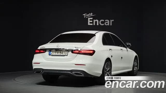 2022 Mercedes-Benz E-Class W213 E220d 4MATIC AMG Line Sold VIN W1KZF0FB5NB018056 – photo 11 2022 Mercedes-Benz E-Class W213 E220d 4MATIC AMG Line Sold VIN W1KZF0FB5NB018056 – photo 11